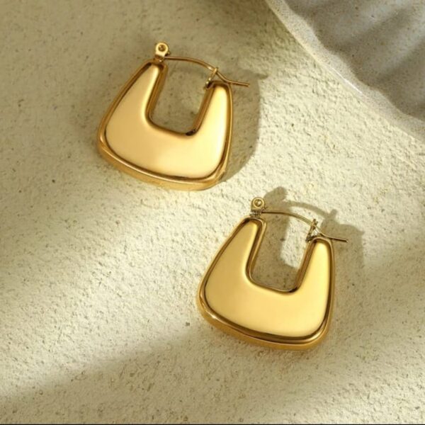 Bold U-Shaped Chunky Earrings