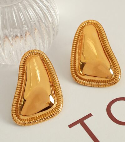 Vintage Gold Plated Teardrop Stud Earrings with Beaded Edge