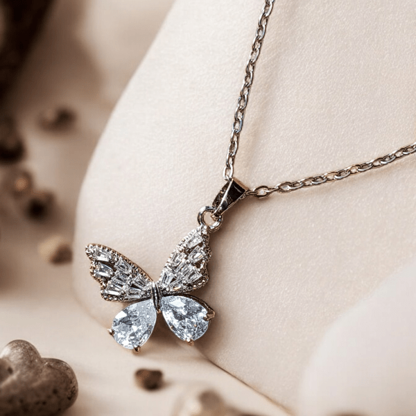 Dainty Butterfly Pendant Necklace.