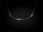 Minimalist Gold Wavy Chain Necklace