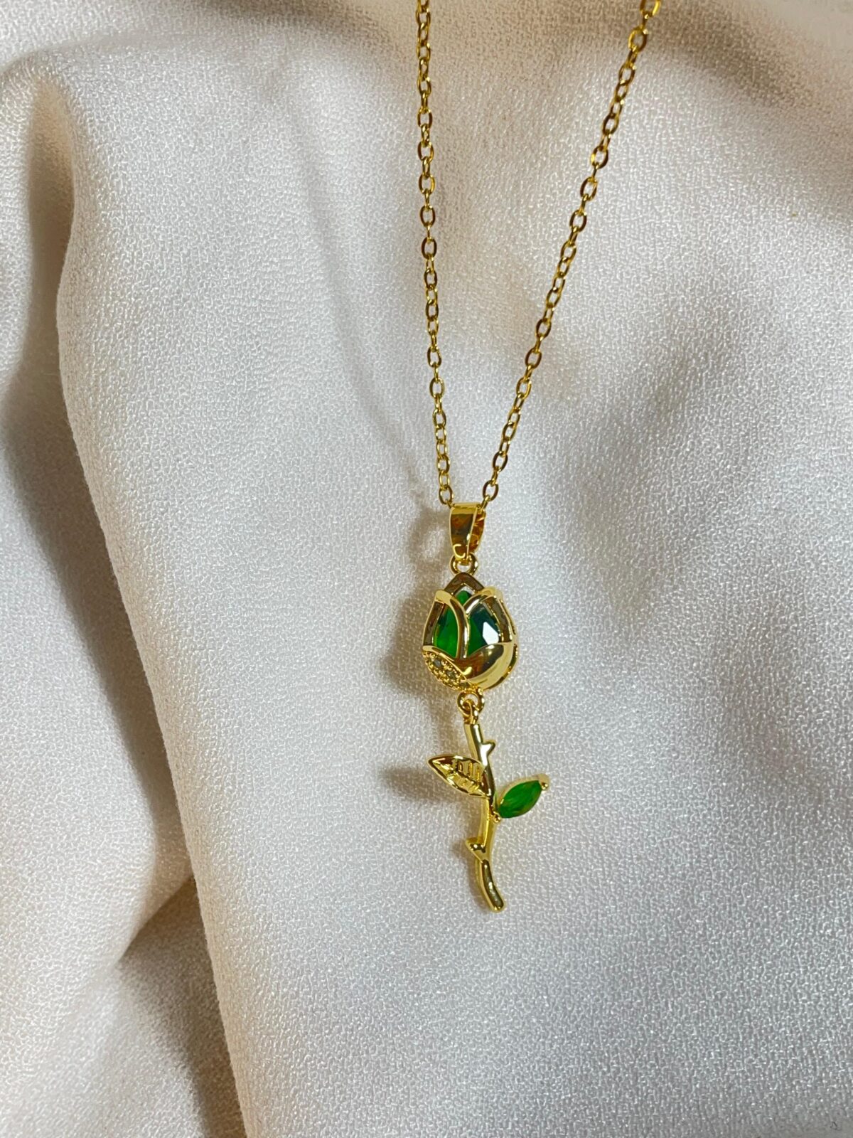 Emerald Bloom Rose Necklace