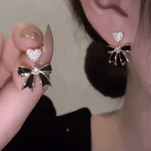 Elegant Heart & Bow Black Drop Earrings