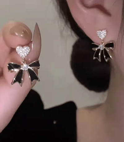 Elegant Heart Bow Black Drop Earrings