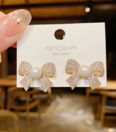 Elegant Pearl Bow Stud Earrings