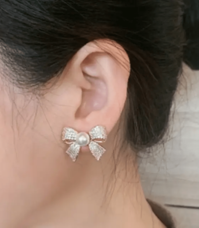 Elegant Pearl Bow Stud Earrings