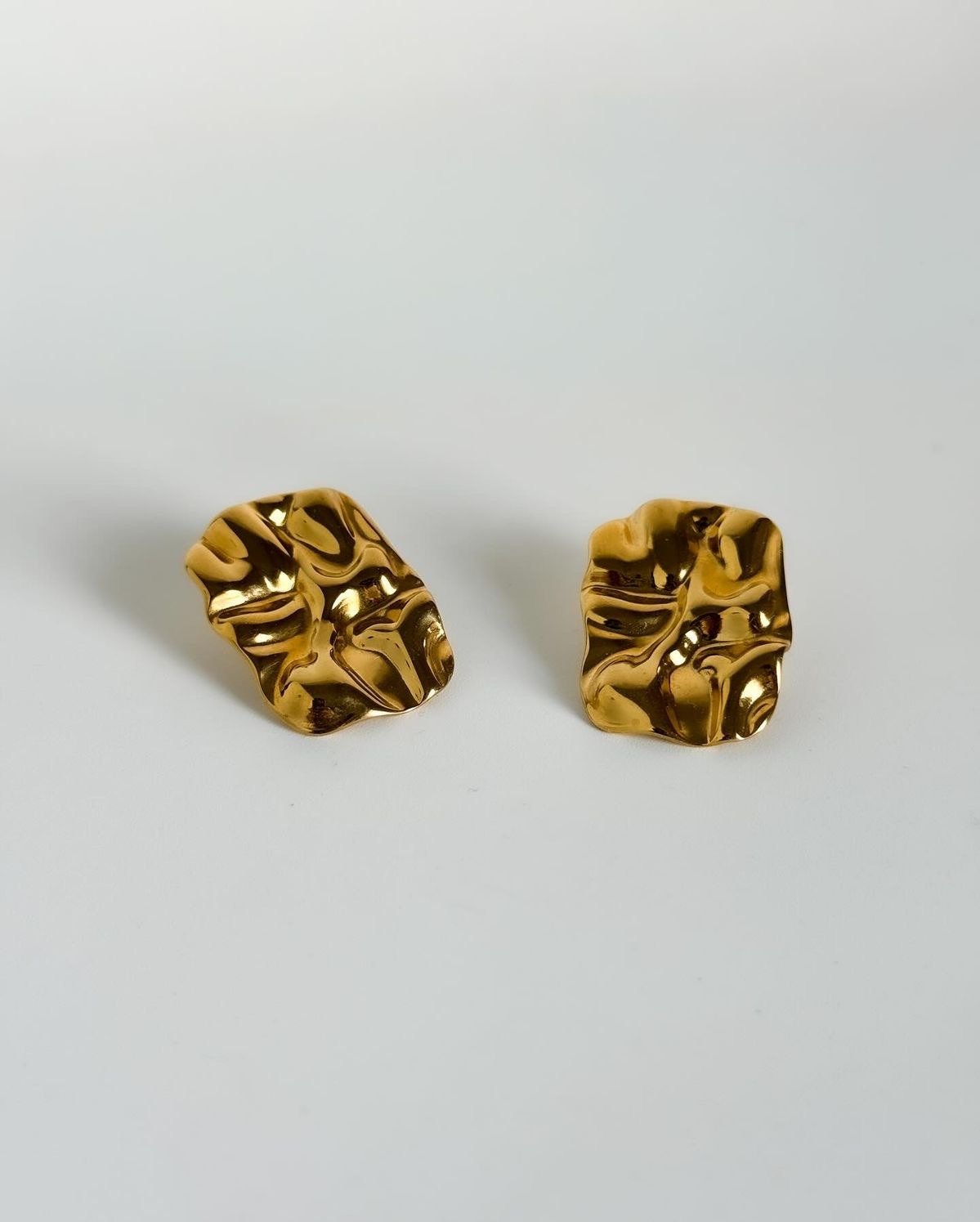 Crushed Gold Earrings - Image 3