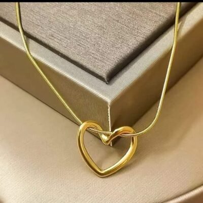 18k gold-plated open heart charm on snake chain necklace